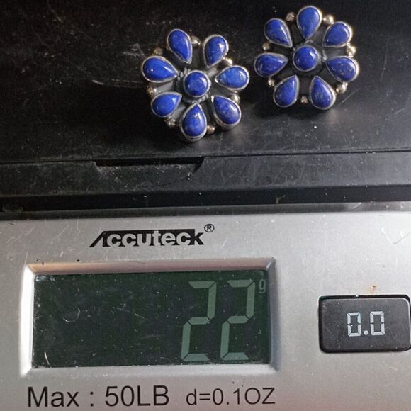 Southwest Native Style Sterling Silver Lapis Lazuli Cluster Flower Earrings Stud - Picture 4 of 4